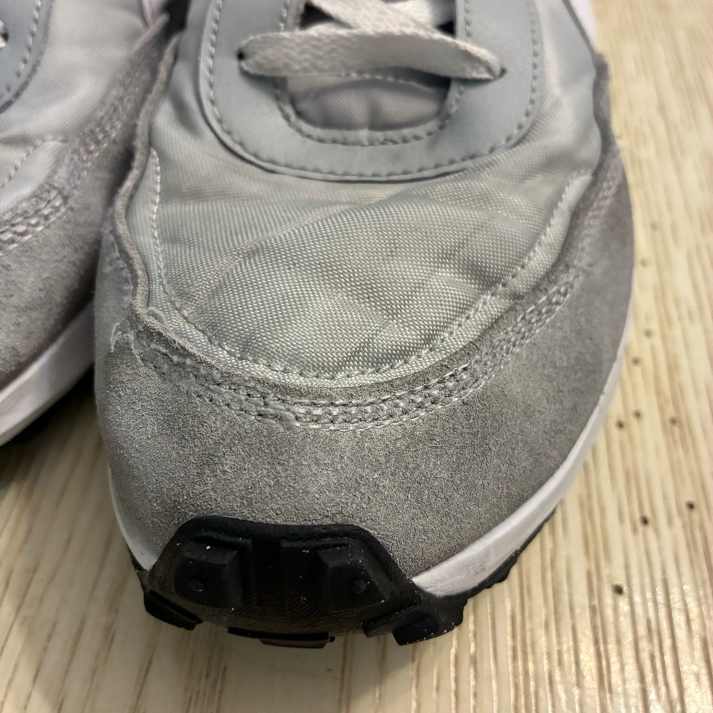 Men’s Nike Waffle Debut Sneaker Shoes (Grey Fog/White) - Picture 4 of 13